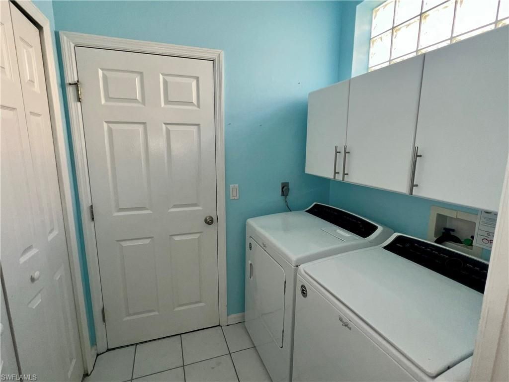 10730 Bahia Terrado Cir, Estero, FL 33928 Photo