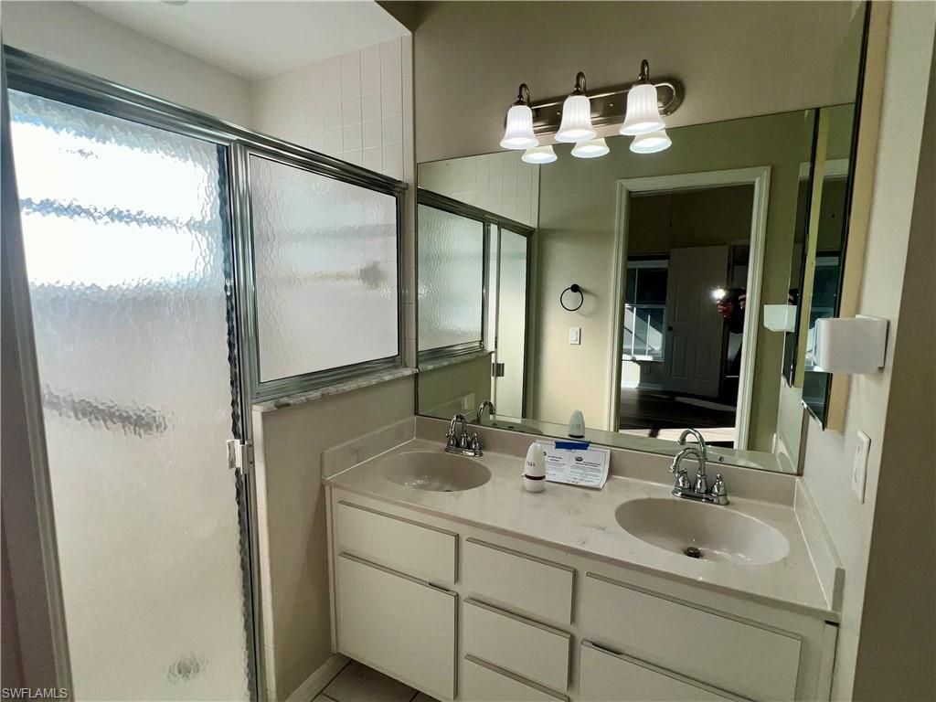 10730 Bahia Terrado Cir, Estero, FL 33928 Photo