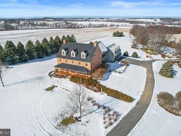 60 SOUTHSIDE DRIVE, NEWVILLE, PA 17241