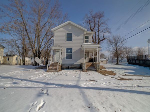 312 N 4th Street, Watseka, IL 60970