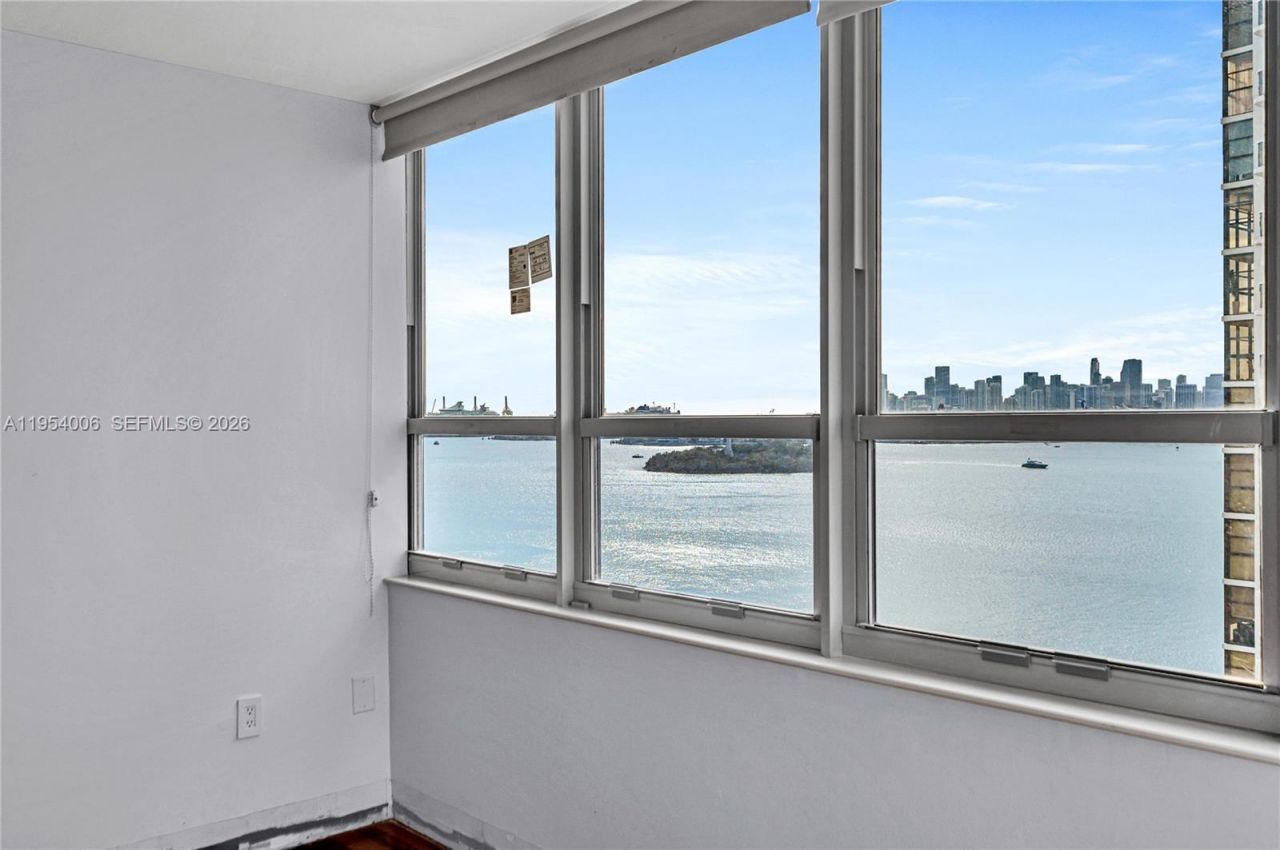 11 Island Ave , Unit 1105, Miami Beach, FL 33139 Photo