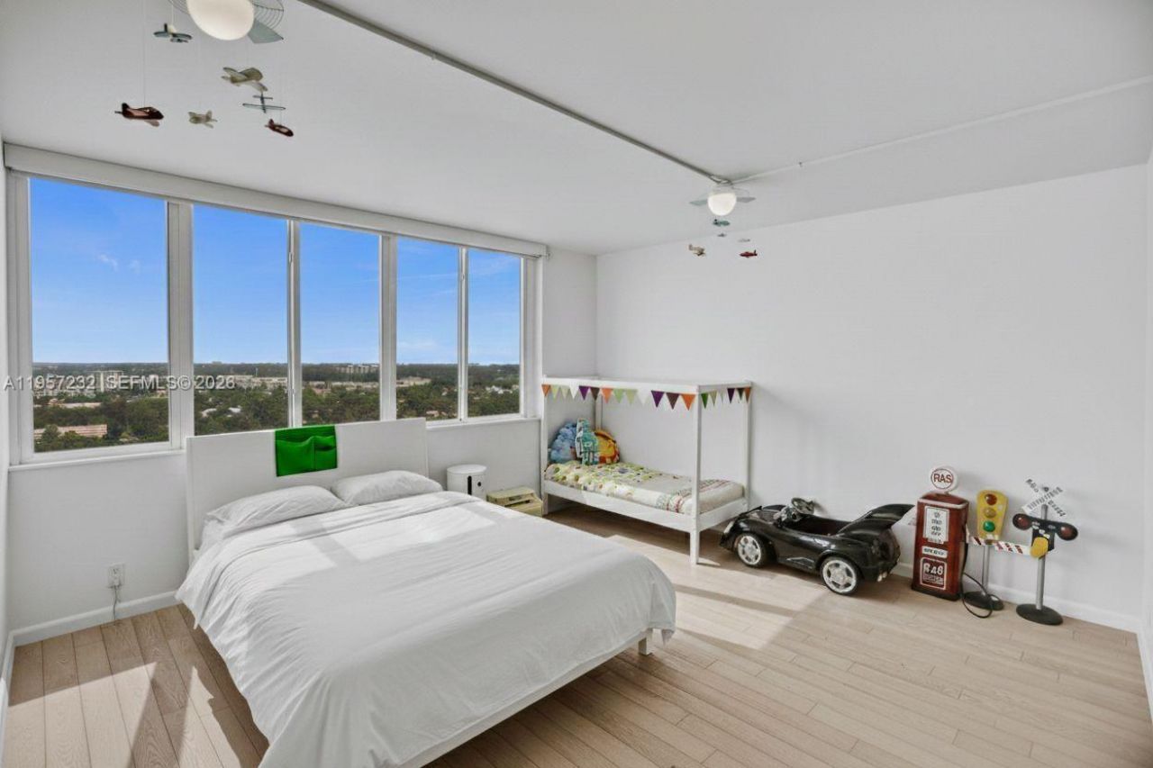 2150 Sans Souci Blvd, Unit D1, North Miami, FL 33181 Photo