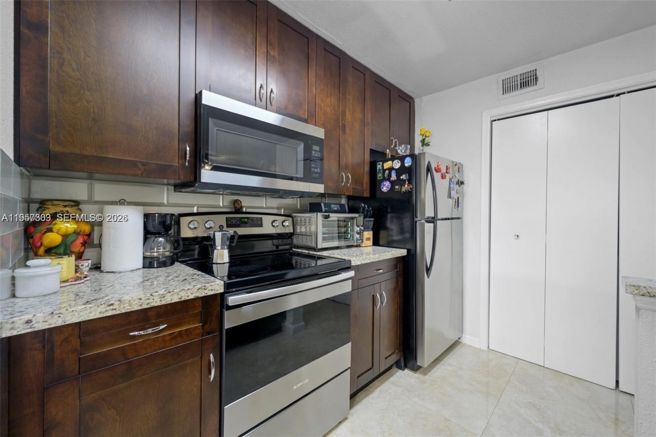 777 Riverside Dr, Unit 1521, Coral Springs, FL 33071 Photo
