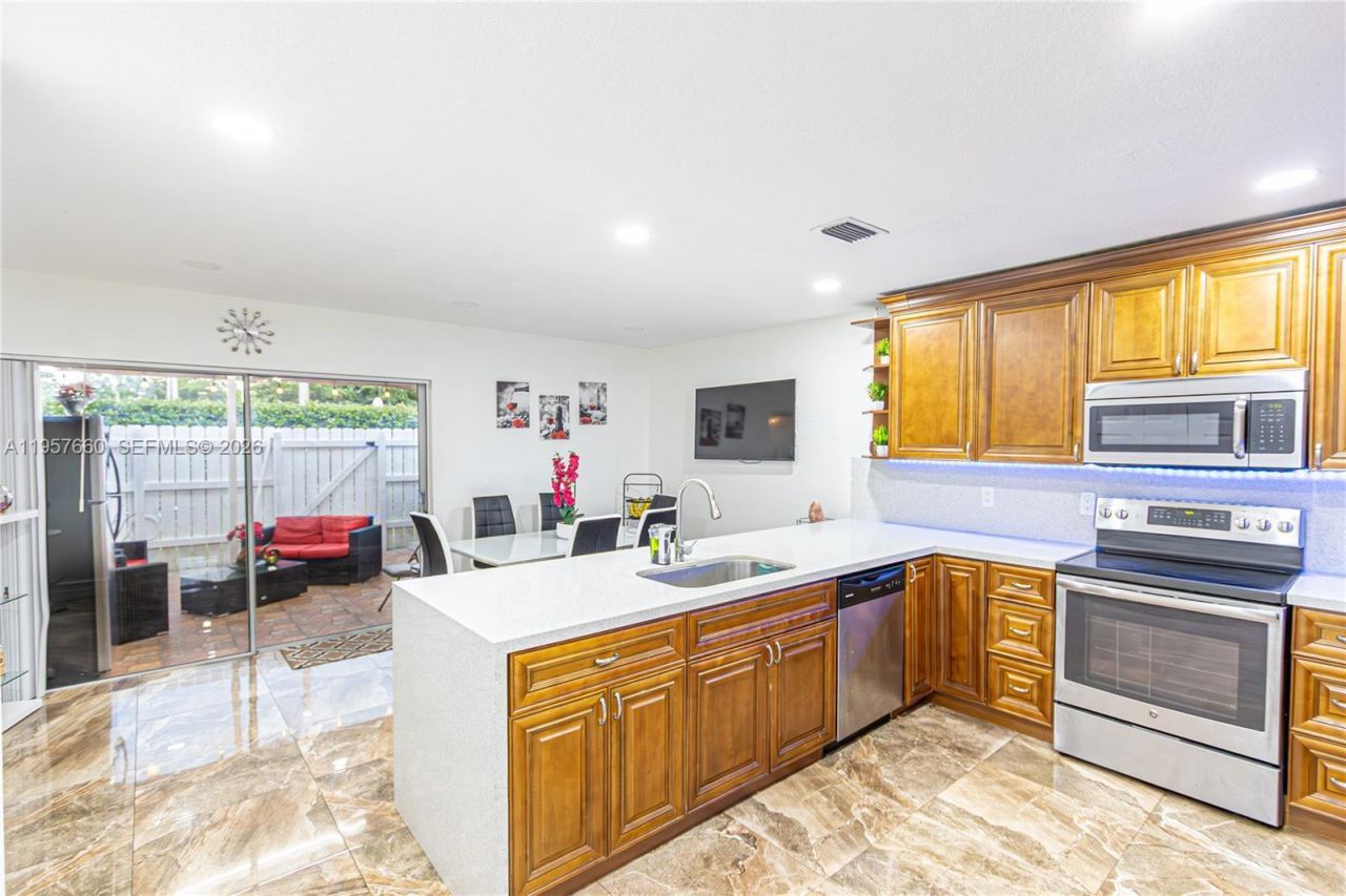 6217 SW 128th Pl, Miami, FL 33183 Photo