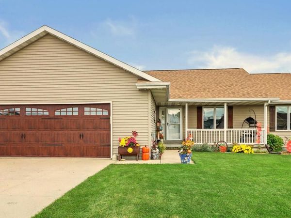 104 Carolyn COURT, Eden, WI 53019