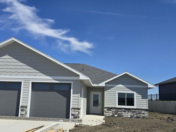 551 KAYLEE COURT, Watertown, SD 57201