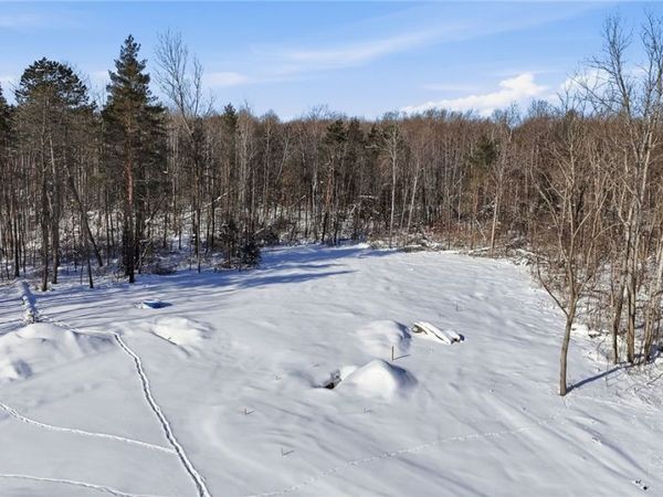 9 Moonshadow Landing, Hamlin, NY 14464