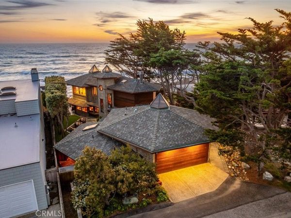 2431 Sherwood Drive, Cambria, CA 93428