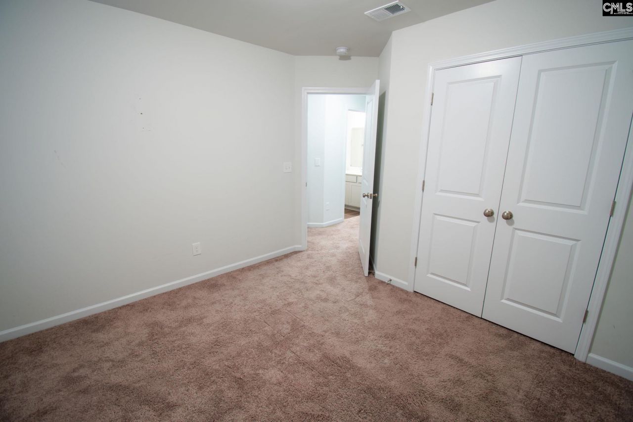 2073 Cold Rocks Way  Photo 10