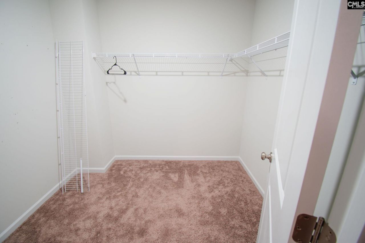 2073 Cold Rocks Way  Photo 9