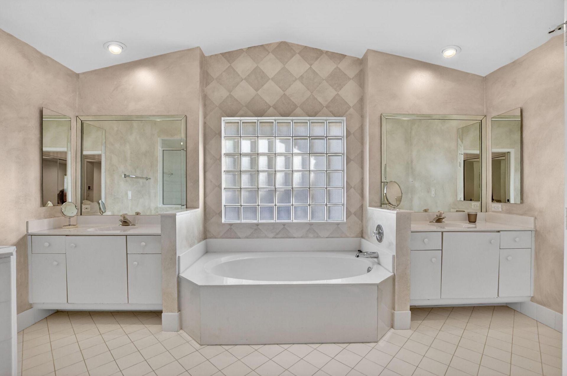 23429 Rakelle Circle, Boca Raton, FL 33433 Photo