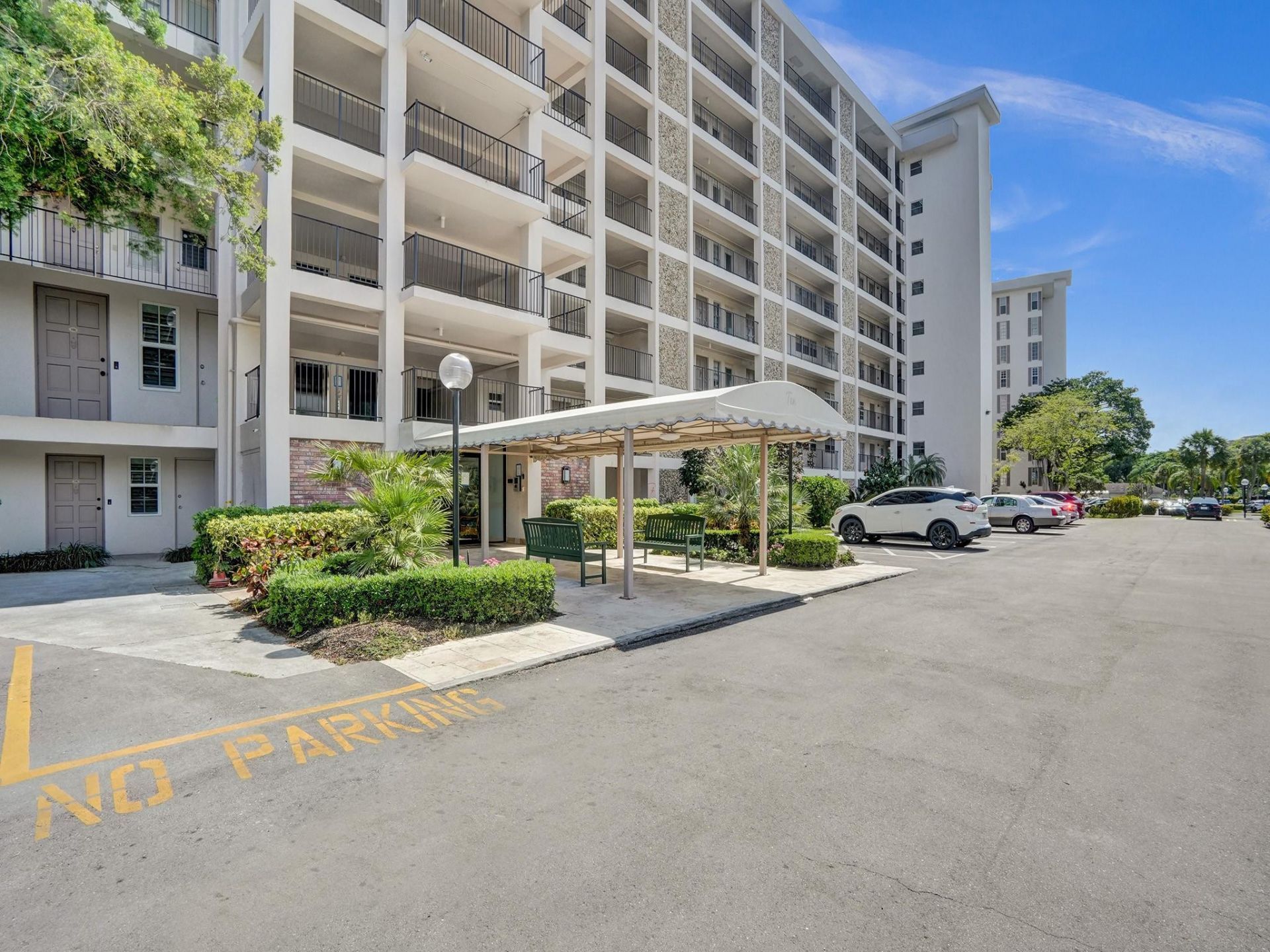 3150 N Palm Aire Drive, Unit 106, Pompano Beach, FL 33069 Photo