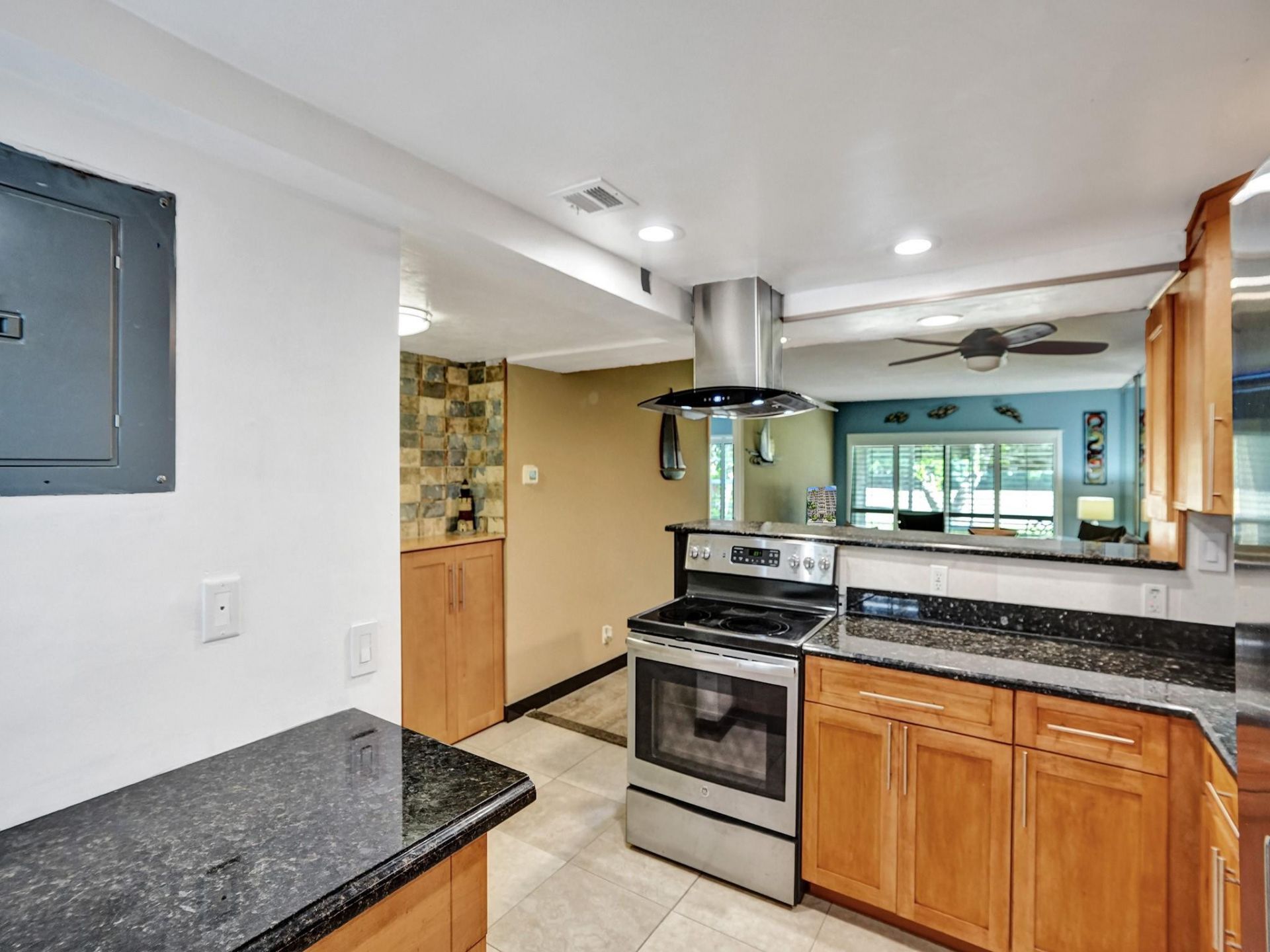 3150 N Palm Aire Drive, Unit 106, Pompano Beach, FL 33069 Photo