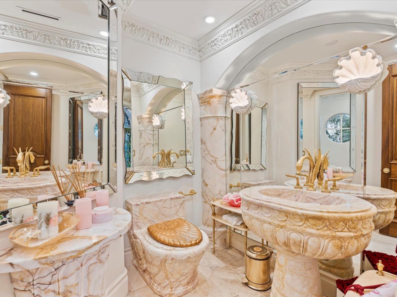 555 Ocean Boulevard, Golden Beach, FL 33160 Photo