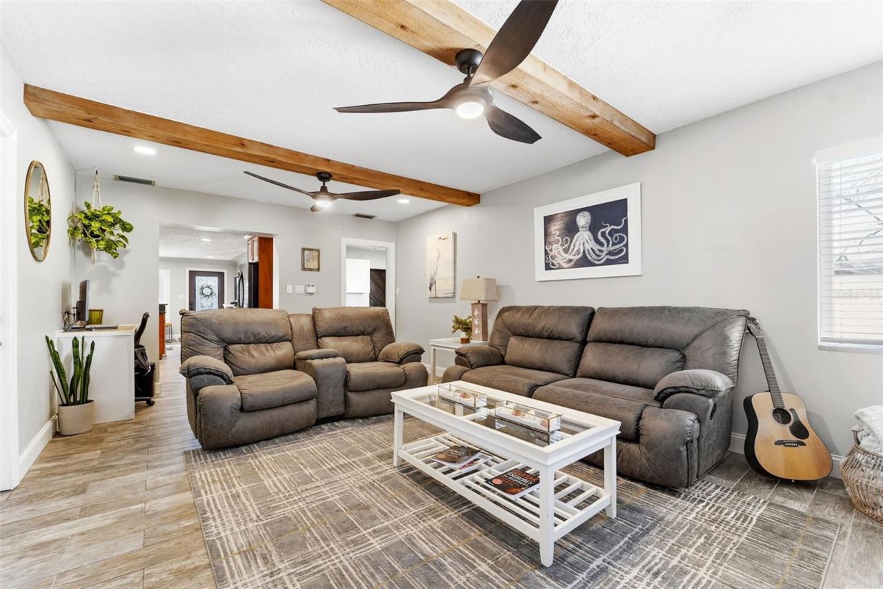 3595 Floral Drive, Largo, FL 33771 Photo