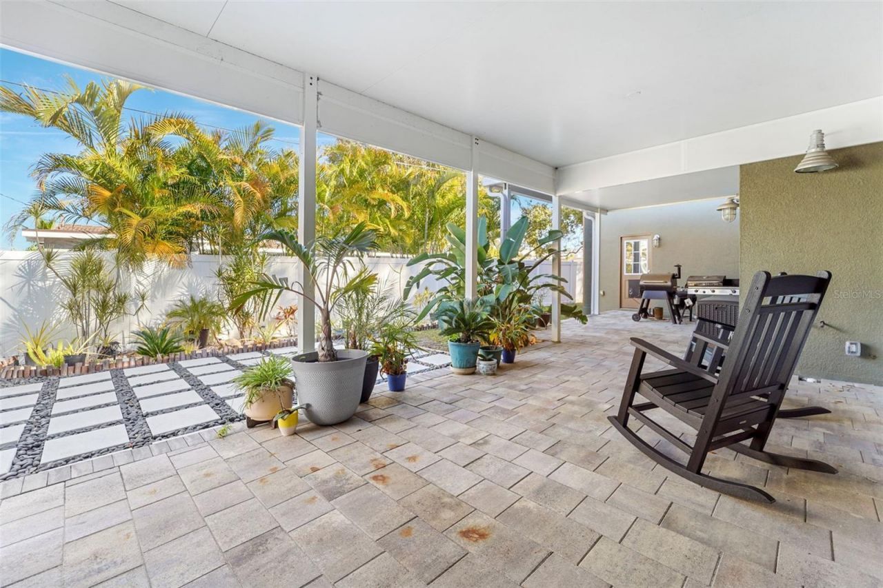 3595 Floral Drive, Largo, FL 33771 Photo