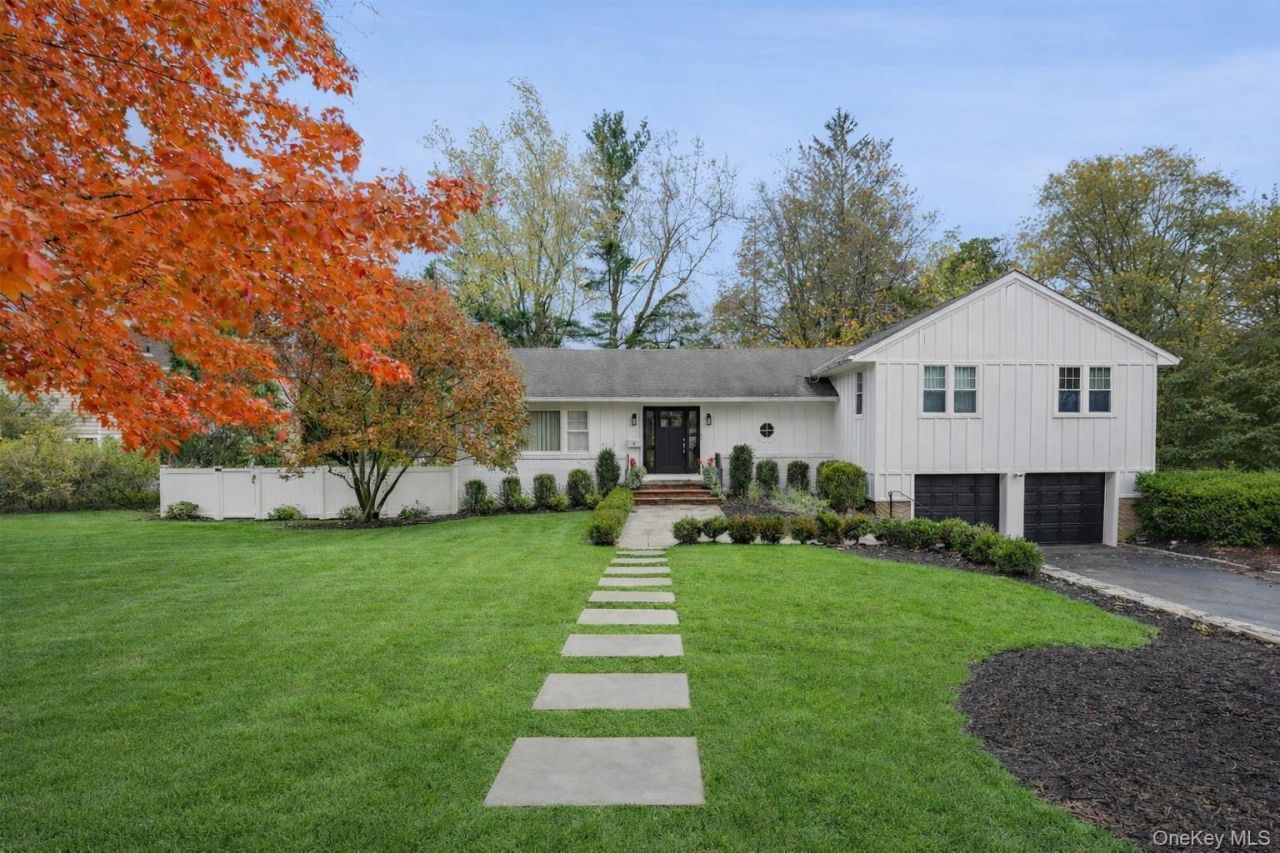 10 Carlton Lane, Rye Brook, NY 10573 Main Photo