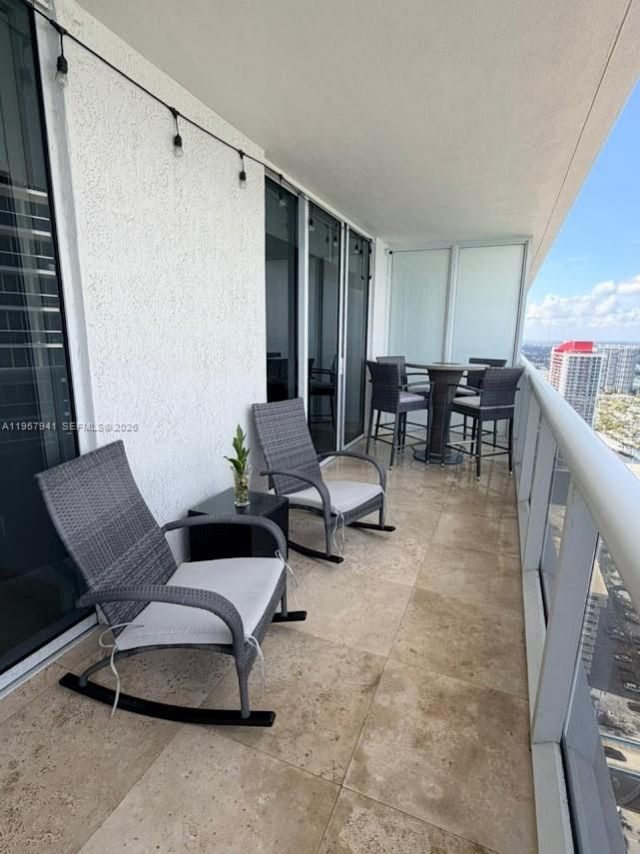 1830 S Ocean Dr, Unit 3810, Hallandale Beach, FL 33009 Photo