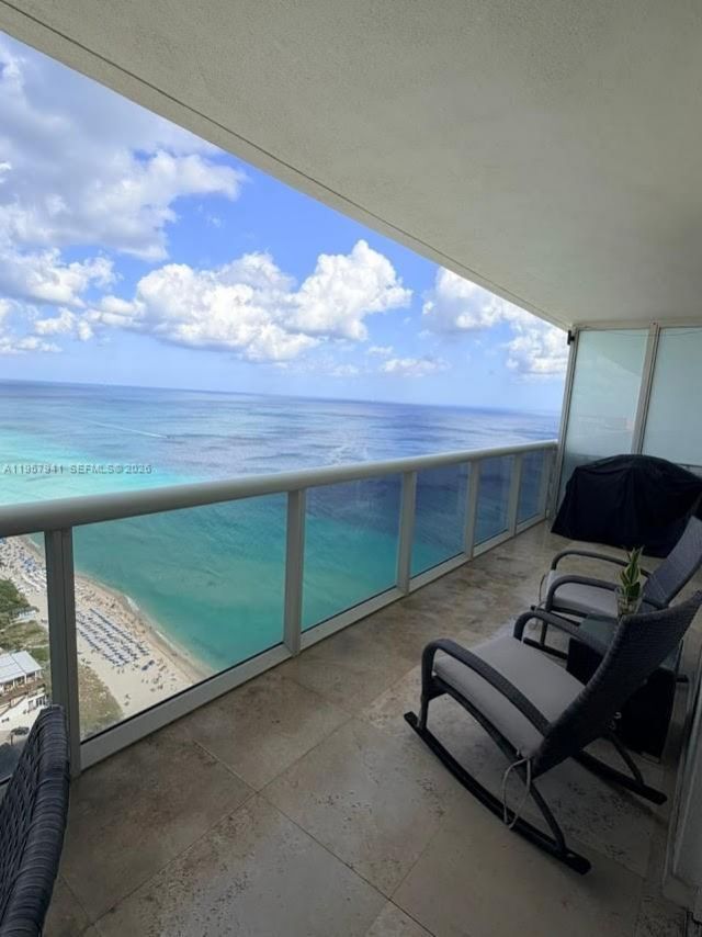 1830 S Ocean Dr, Unit 3810, Hallandale Beach, FL 33009 Photo