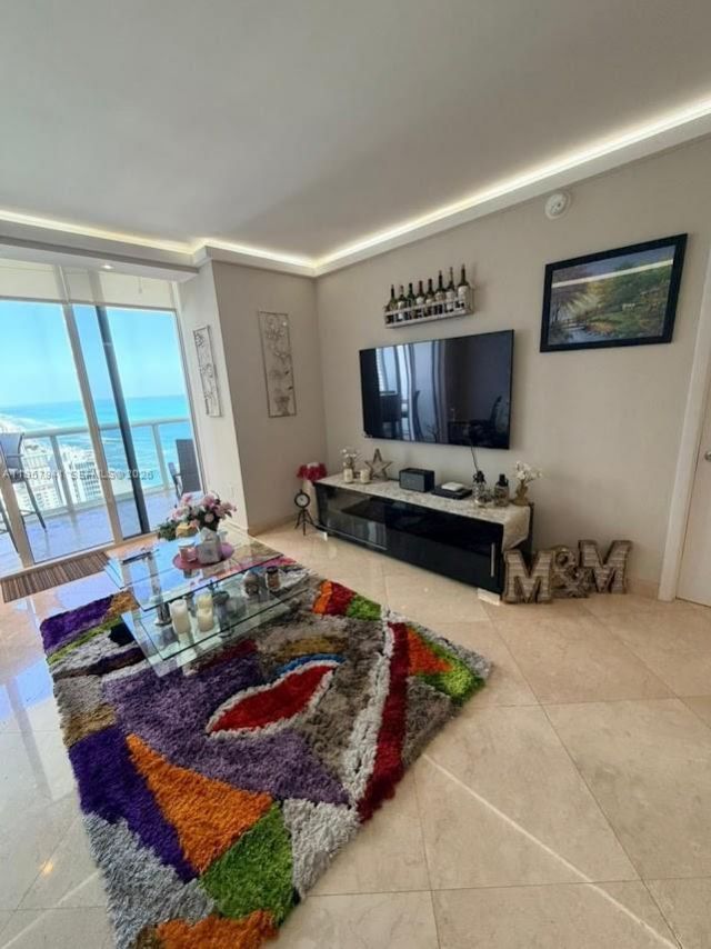 1830 S Ocean Dr, Unit 3810, Hallandale Beach, FL 33009 Photo