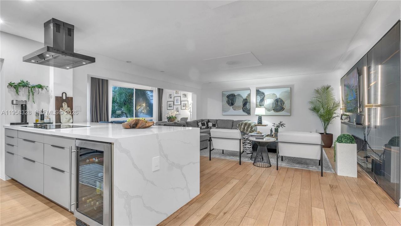 3051 NE 47th Ct, Unit 207, Fort Lauderdale, FL 33308 Photo