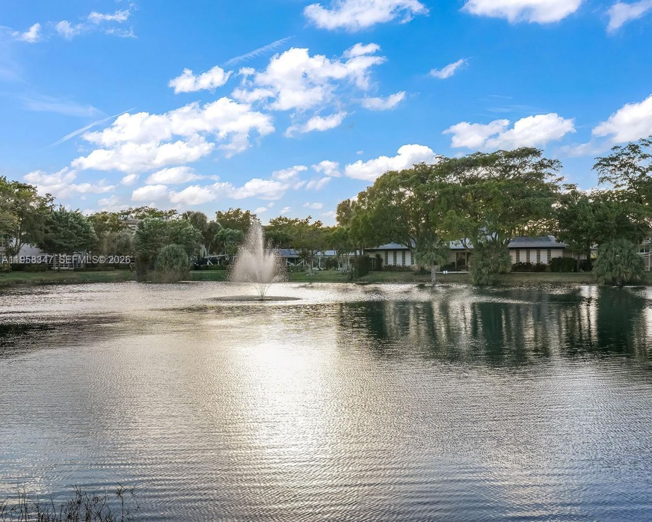 3531 NW 50th Ave , Unit 514, Lauderdale Lakes, FL 33319 Photo