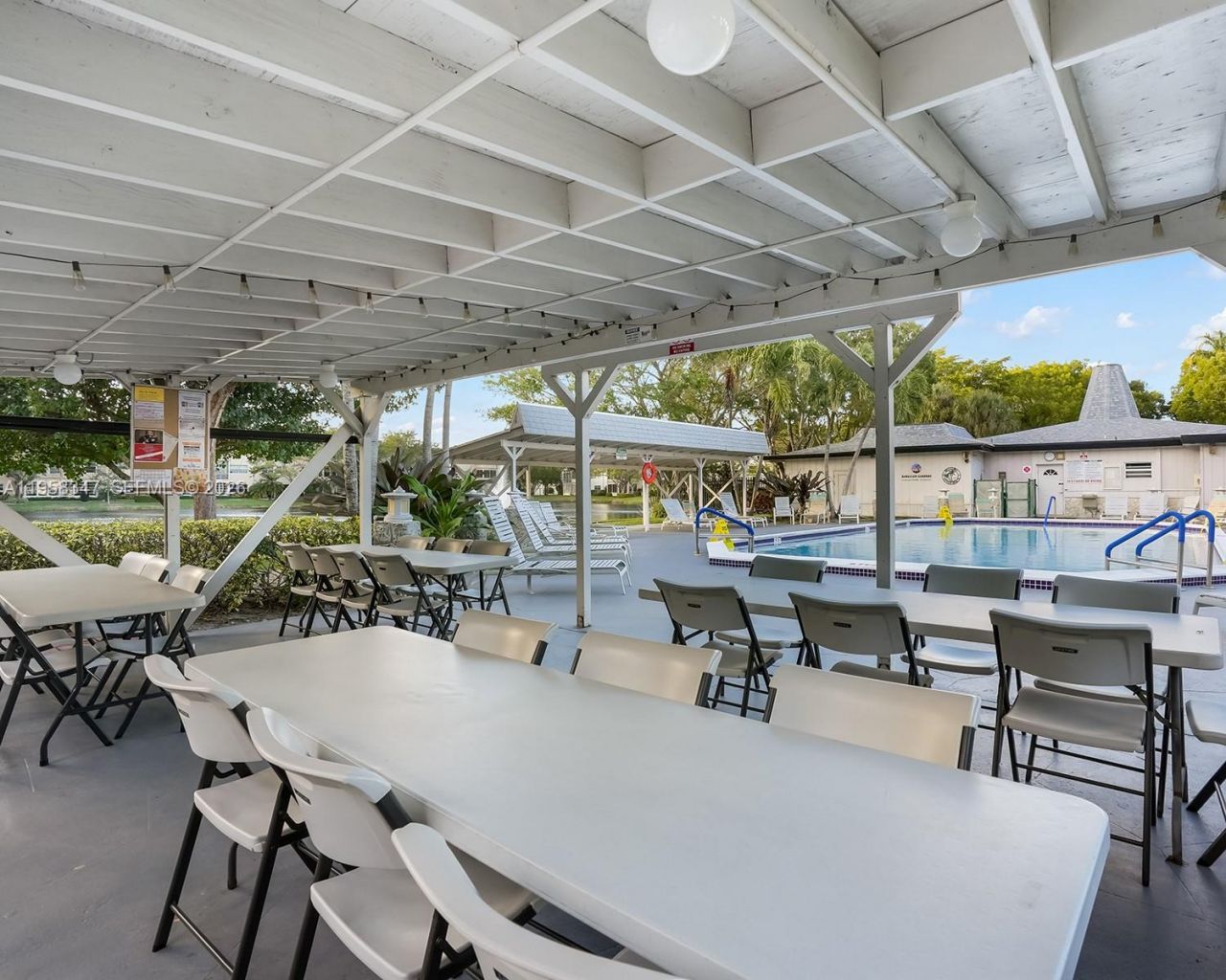 3531 NW 50th Ave , Unit 514, Lauderdale Lakes, FL 33319 Photo