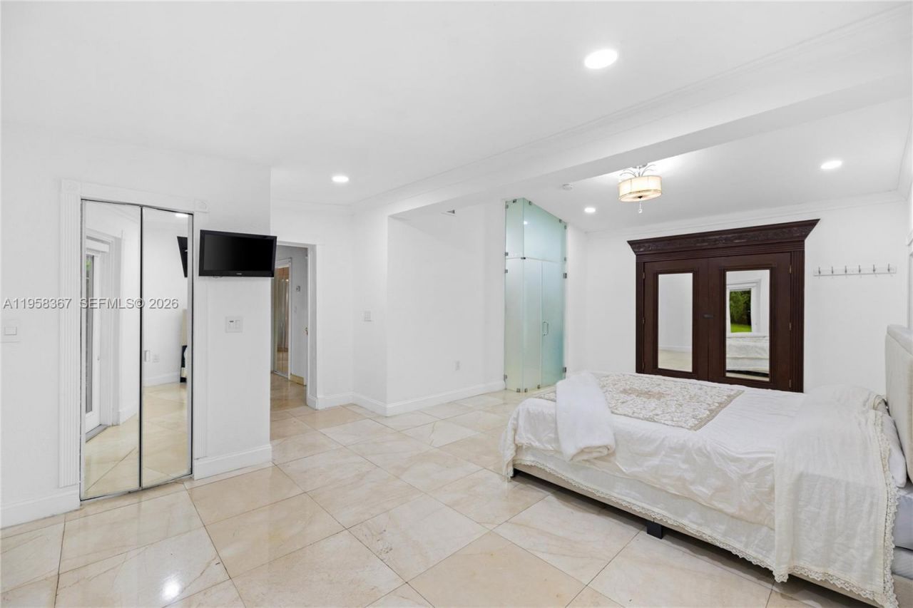 12300 Old Cutler Rd, Unit 1, Pinecrest, FL 33156 Photo