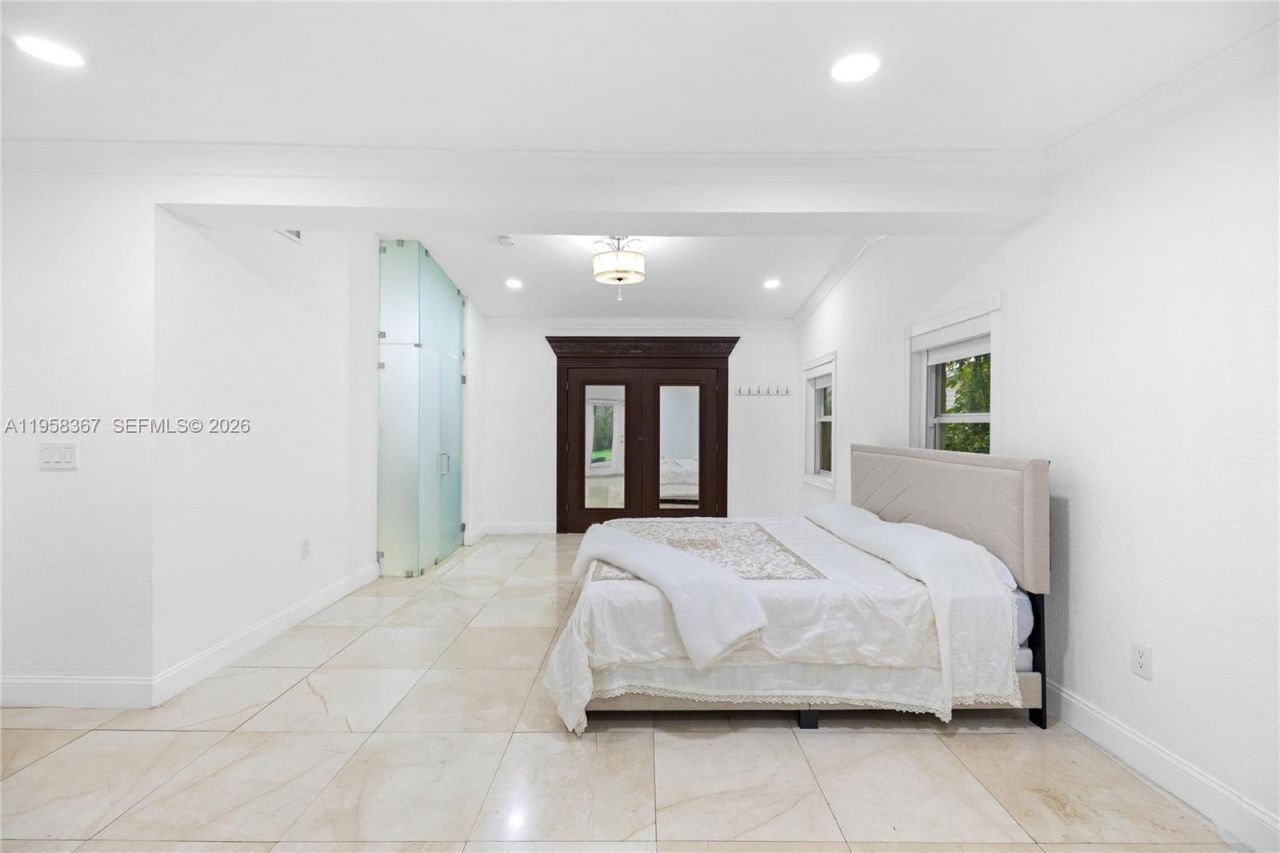 12300 Old Cutler Rd, Unit 1, Pinecrest, FL 33156 Photo