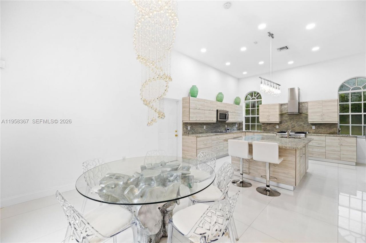 12300 Old Cutler Rd, Unit 1, Pinecrest, FL 33156 Photo