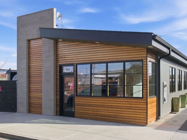 544 SW 4th Street, Redmond, OR 97756