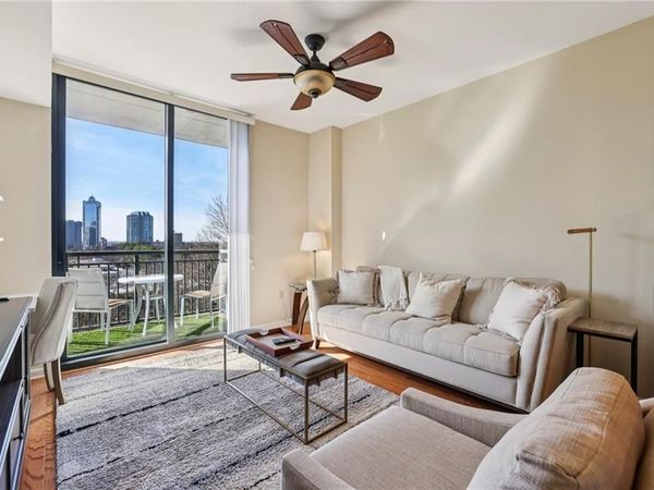 3040 Peachtree Road NW, Unit 606, Atlanta, GA 30305