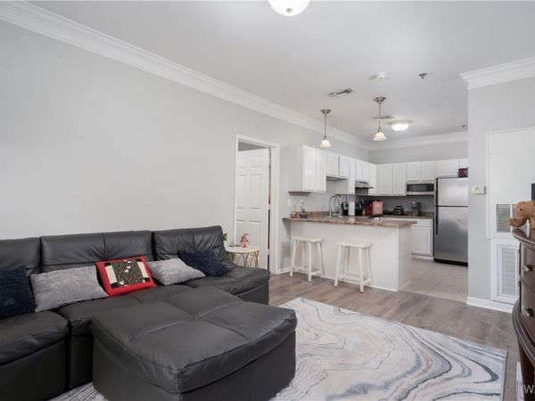 303 Helen Keller Boulevard, Unit D244, Tuscaloosa, AL 35404