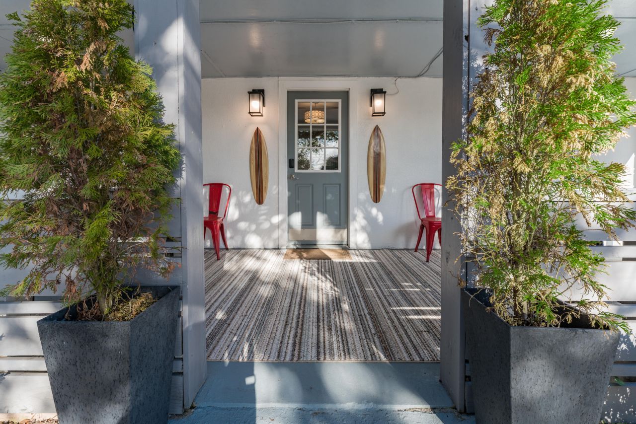 504 W Ashley Avenue Folly Beach, SC 29439