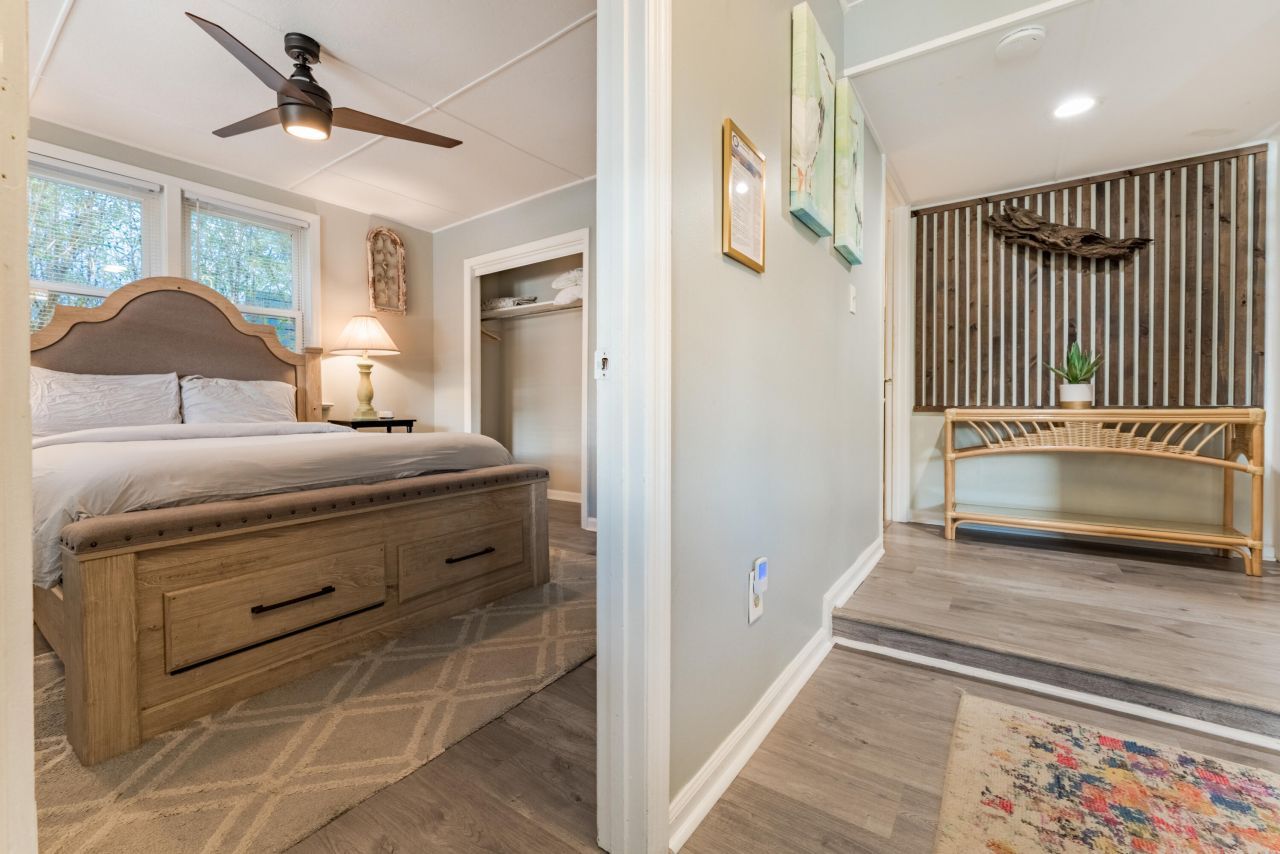 504 W Ashley Avenue Photo 14