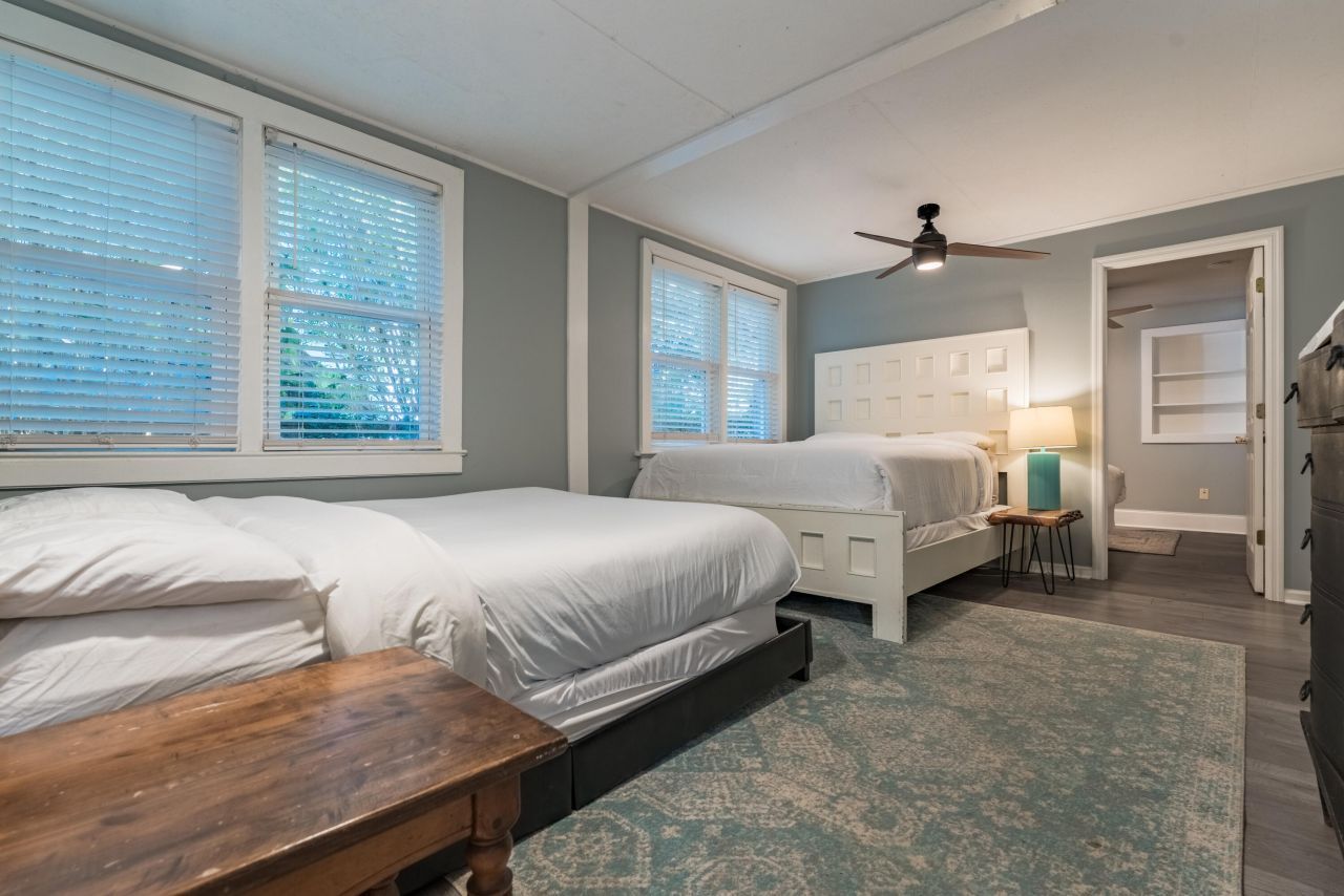 504 W Ashley Avenue Photo 25