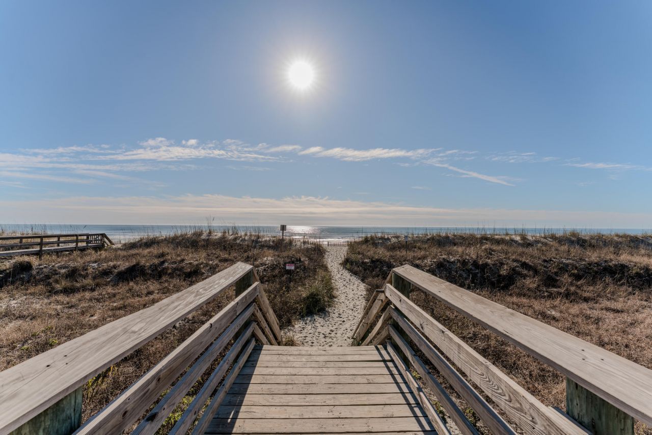 504 W Ashley Avenue Photo 3