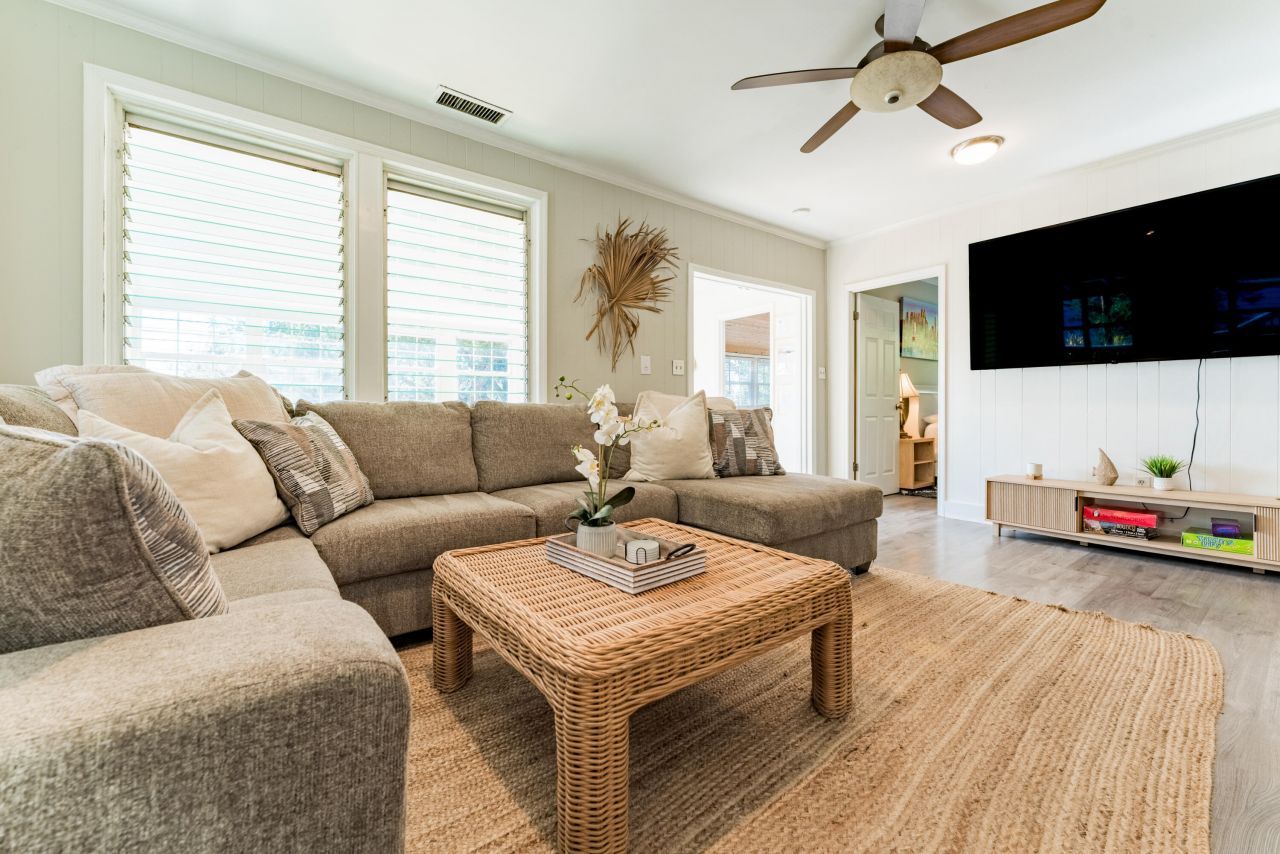 504 W Ashley Avenue Photo 31