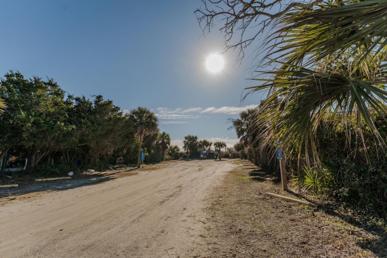 504 W Ashley Avenue Photo 48