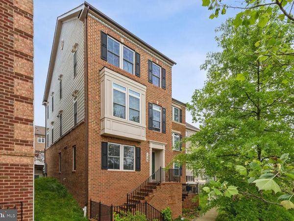 124 LIRIOPE PLACE, GAITHERSBURG, MD 20878