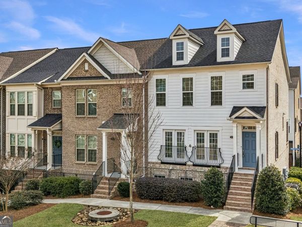 2052 Falls Park Way, Decatur, GA 30033