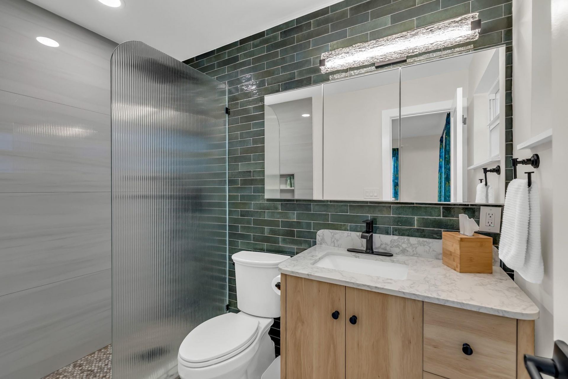 2921 NE 53rd St, Lighthouse Point, FL 33064 Photo