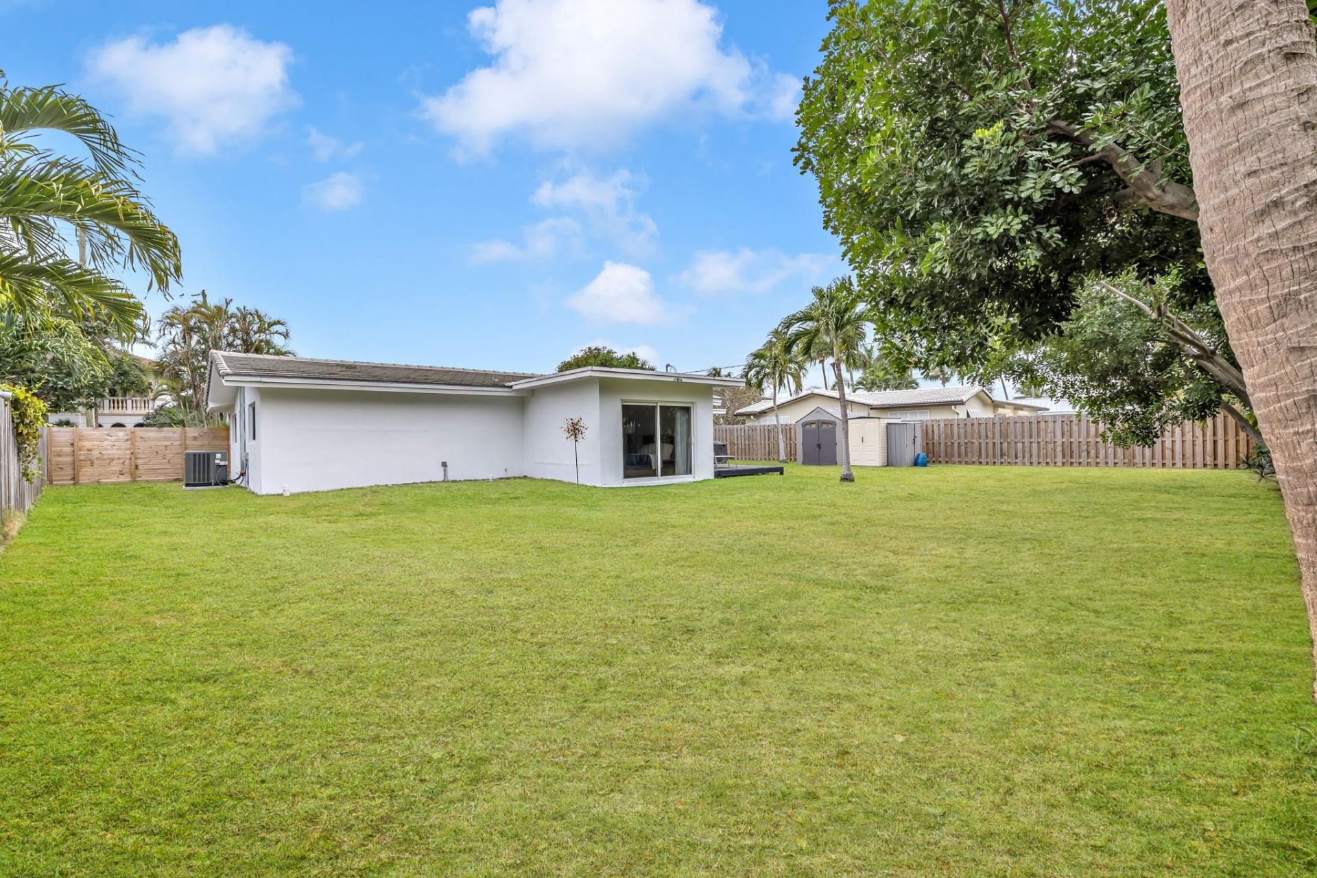 2921 NE 53rd St, Lighthouse Point, FL 33064 Photo