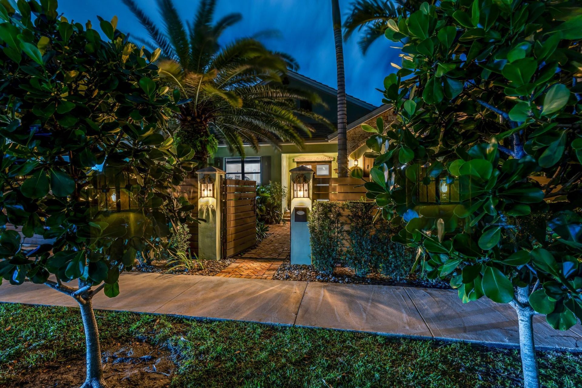 539 NE 10th Avenue, Fort Lauderdale, FL 33301 Photo
