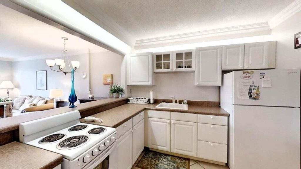 2616 Garden Drive N, Unit 209, Lake Worth, FL 33461 Photo