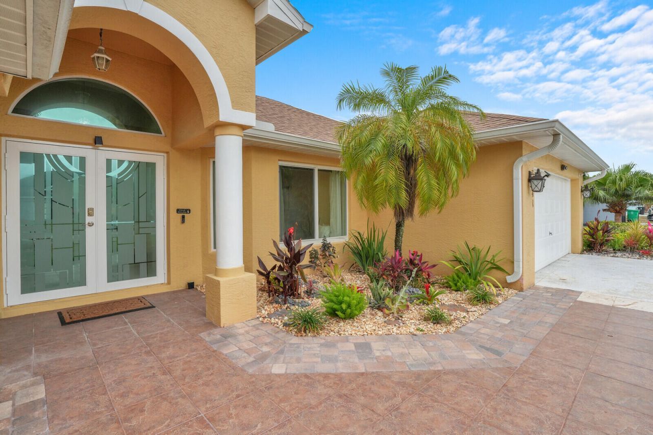 3941 SW Kabane Street, Port Saint Lucie, FL 34953 Photo