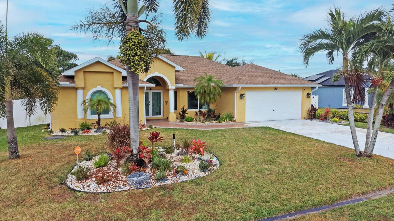 3941 SW Kabane Street, Port Saint Lucie, FL 34953 Photo