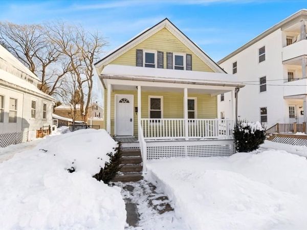 31 Webster St, Winchendon, MA 01475