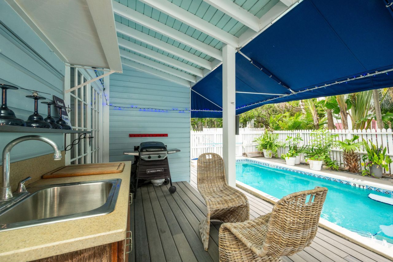 906 Truman Avenue, Unit 2, Key West, FL 33040 Photo