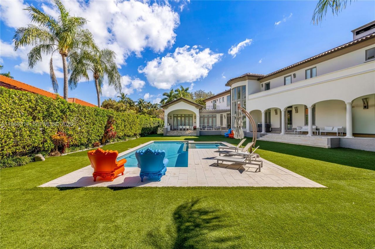 165 Paloma Dr, Coral Gables, FL 33143 Photo